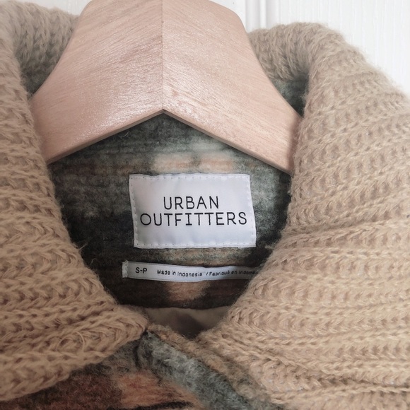 UO urban outfitters wool blend check short jacket - Picture 2 of 6